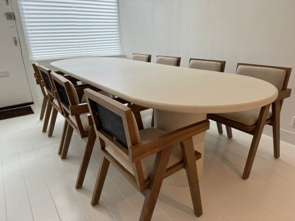 betonlook eettafel plat ovaal