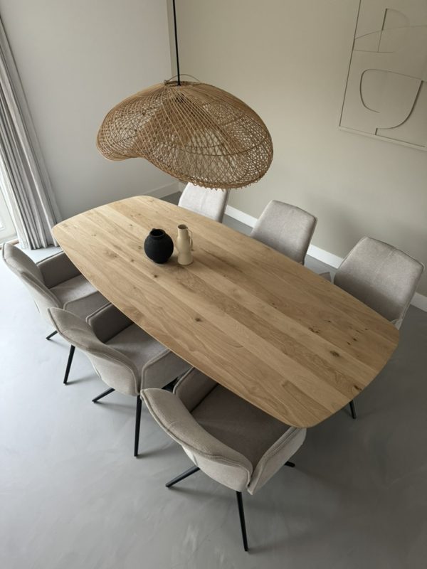 deens ovale tafel