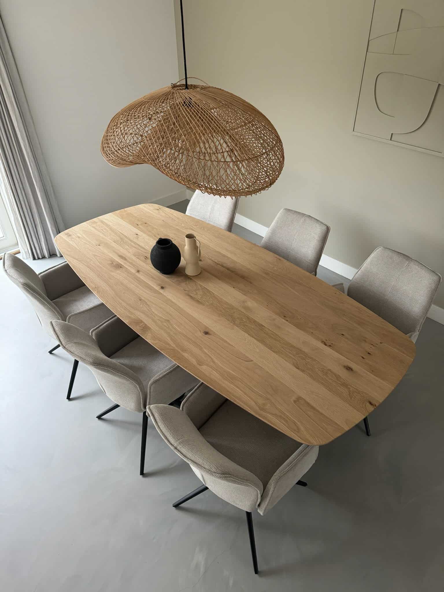 Deens ovale tafel 220cm met 6 draaistoelen