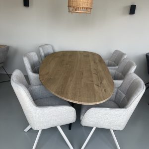organische eettafel nier met matrix poot