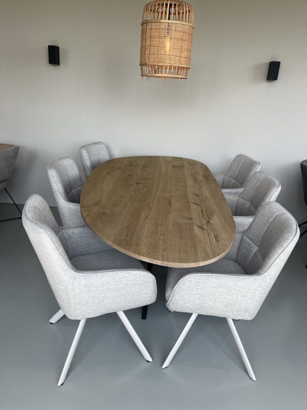 organische eettafel nier met matrix poot