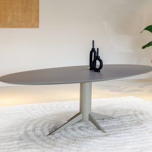 HPL eettafel ovaal met zwevende koker van staal