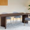 deens ovale eiken tafel met eiken half ronde poten