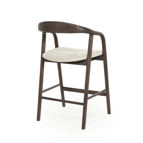 donker houten barstoel
