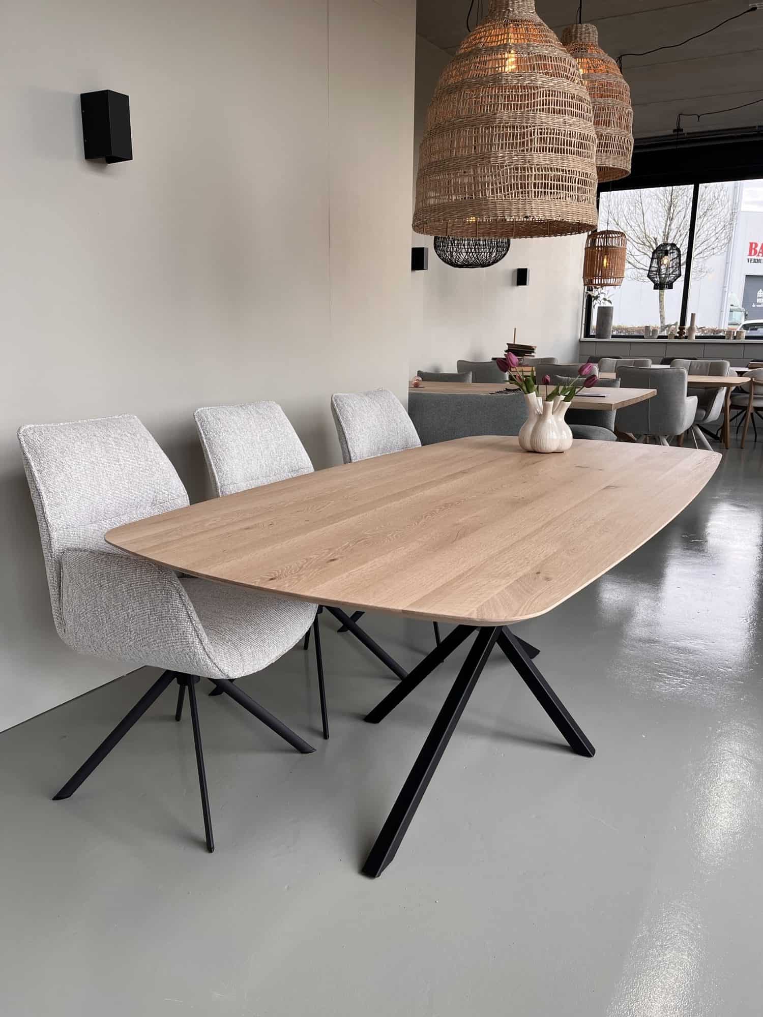 eiken eettafel met mikado poot small